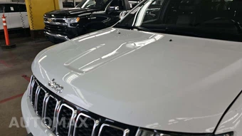 2020 Jeep Grand Cherokee Limited - miniatura 27