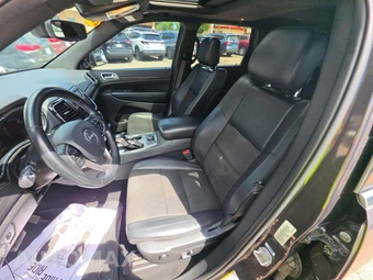 2020 Jeep Grand Cherokee North Edition - miniatura 6