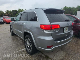 2020 Jeep Grand Cherokee Overland - miniatura 2