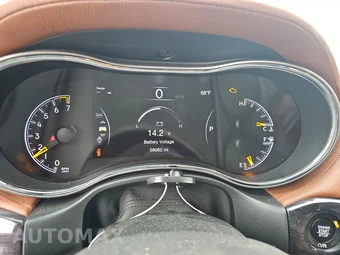 2020 Jeep Grand Cherokee Overland - miniatura 12