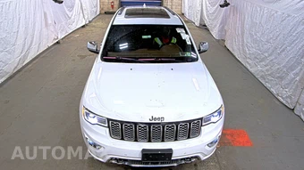 2020 Jeep Grand Cherokee Overland - miniatura 2