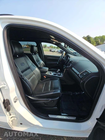 2020 Jeep Grand Cherokee Overland - miniatura 15