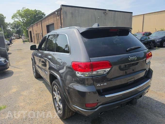 2020 Jeep Grand Cherokee Overland - miniatura 2