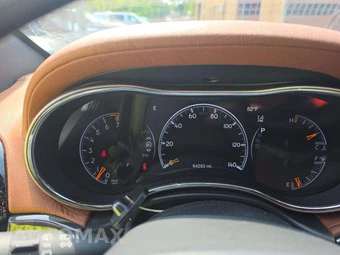 2020 Jeep Grand Cherokee Overland - miniatura 9