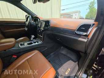 2020 Jeep Grand Cherokee Overland - miniatura 19