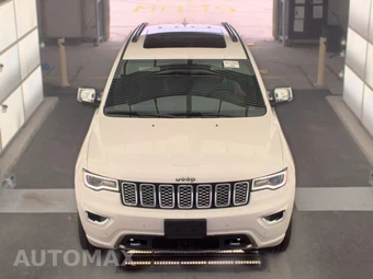 2020 Jeep Grand Cherokee Overland - miniatura 2