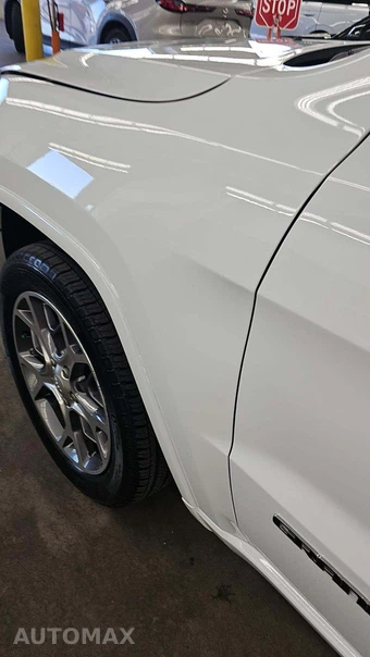 2020 Jeep Grand Cherokee Overland - miniatura 21