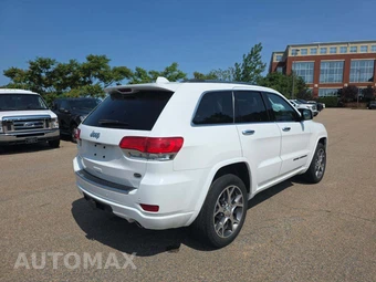 2020 Jeep Grand Cherokee Overland - miniatura 3