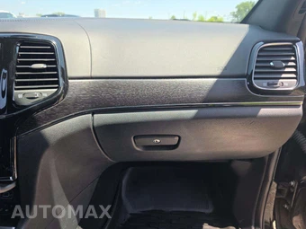 2020 Jeep Grand Cherokee Overland High Altitude Edition - miniatura 16