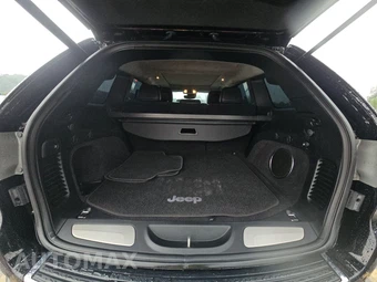 2020 Jeep Grand Cherokee Summit - miniatura 16