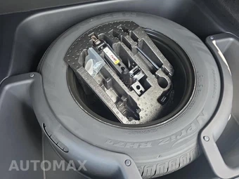 2020 Jeep Grand Cherokee Summit - miniatura 7