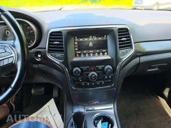 2020 Jeep Grand Cherokee Upland Edition - miniatura 7