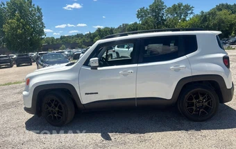 2020 Jeep Renegade Altitude Edition - miniatura 2