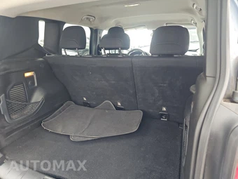 2020 Jeep Renegade Altitude Edition – miniatura 16
