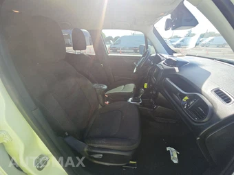 2020 Jeep Renegade Altitude Edition – miniatura 8