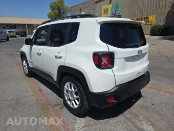 2020 Jeep Renegade Latitude – miniatura 2