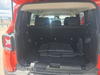 2020 Jeep Renegade Latitude - miniatura 16