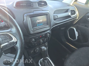 2020 Jeep Renegade Latitude - miniatura 11