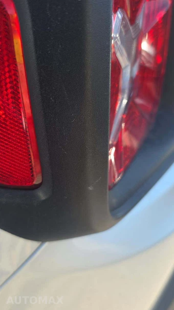 2020 Jeep Renegade Latitude – miniatura 21