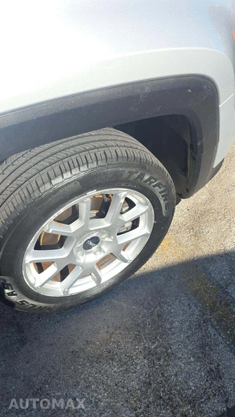 2020 Jeep Renegade Latitude – miniatura 23