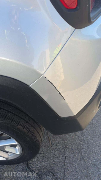 2020 Jeep Renegade Latitude – miniatura 36