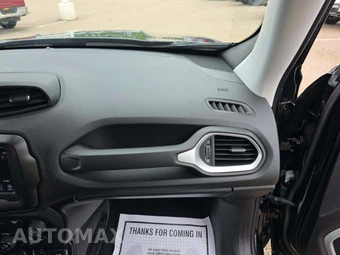 2020 Jeep Renegade Latitude - miniatura 16
