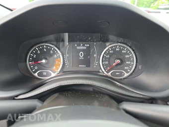 2020 Jeep Renegade Latitude - miniatura 6