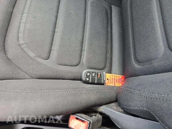 2020 Jeep Renegade Latitude – miniatura 5