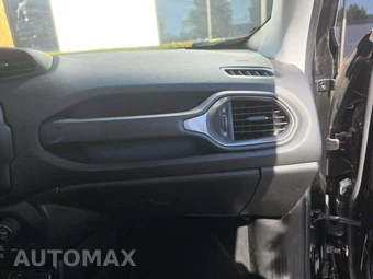 2020 Jeep Renegade Limited – miniatura 16