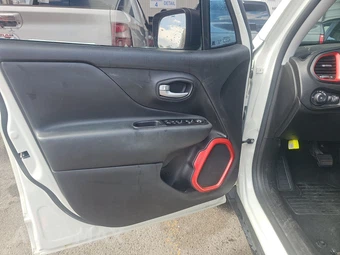 2020 Jeep Renegade Trailhawk – miniatura 9