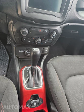 2020 Jeep Renegade Trailhawk - miniatura 13