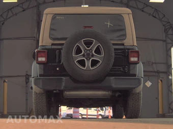 2020 Jeep Wrangler Black and Tan - miniatura 7