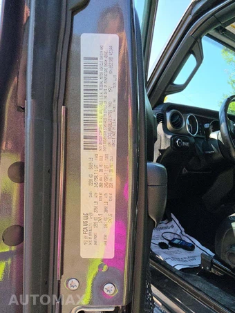 2020 Jeep Wrangler Freedom Edition - miniatura 2