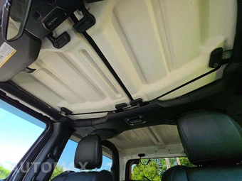 2020 Jeep Wrangler Freedom Edition - miniatura 8