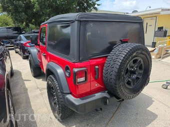 2020 Jeep Wrangler Sport - miniatura 2