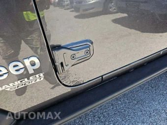 2020 Jeep Wrangler Sport S - miniatura 21