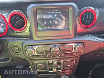 2020 Jeep Wrangler Unlimited Black and Tan - miniatura 10