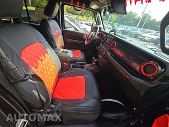 2020 Jeep Wrangler Unlimited Black and Tan - miniatura 18