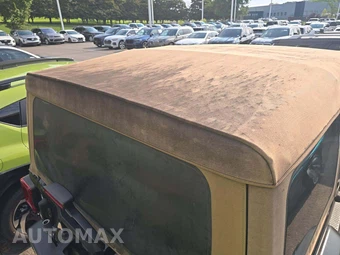 2020 Jeep Wrangler Unlimited Black and Tan - miniatura 23