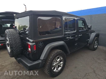 2020 Jeep Wrangler Unlimited Freedom Edition - miniatura 4