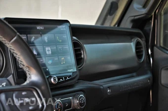 2020 Jeep Wrangler Unlimited Freedom Edition - miniatura 20