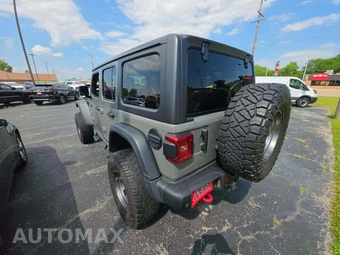 2020 Jeep Wrangler Unlimited Recon Edition - miniatura 2