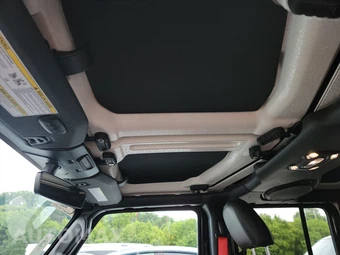 2020 Jeep Wrangler Unlimited Recon Edition - miniatura 18