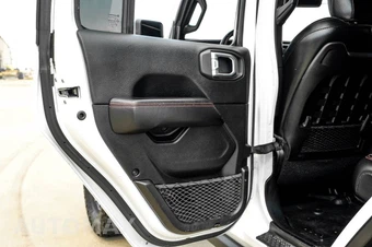 2020 Jeep Wrangler Unlimited Rubicon - miniatura 43