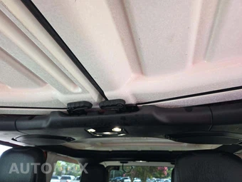 2020 Jeep Wrangler Unlimited Rubicon - miniatura 8