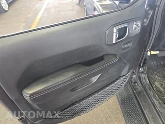 2020 Jeep Wrangler Unlimited Sahara - miniatura 9