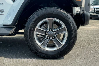 2020 Jeep Wrangler Unlimited Sahara - miniatura 10