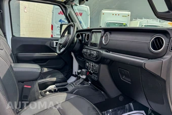 2020 Jeep Wrangler Unlimited Sahara - miniatura 12