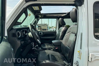 2020 Jeep Wrangler Unlimited Sahara - miniatura 21
