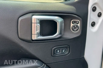 2020 Jeep Wrangler Unlimited Sahara - miniatura 23